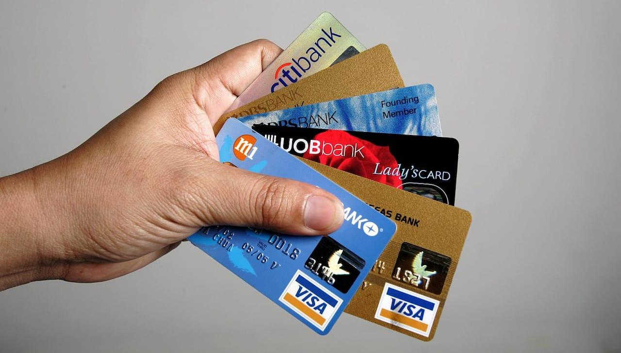 Оформить кредитную карту